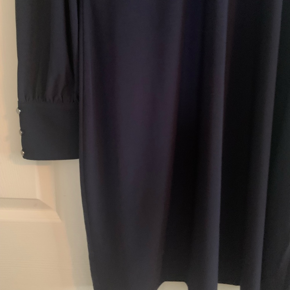 Dress - Picture 3 of 7